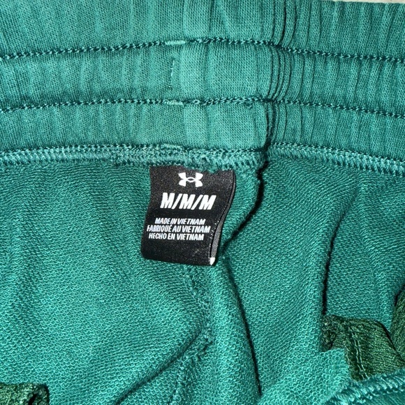 Under Armour Green cropped Sweatshirt and sweatpants - Picture 3 of 5